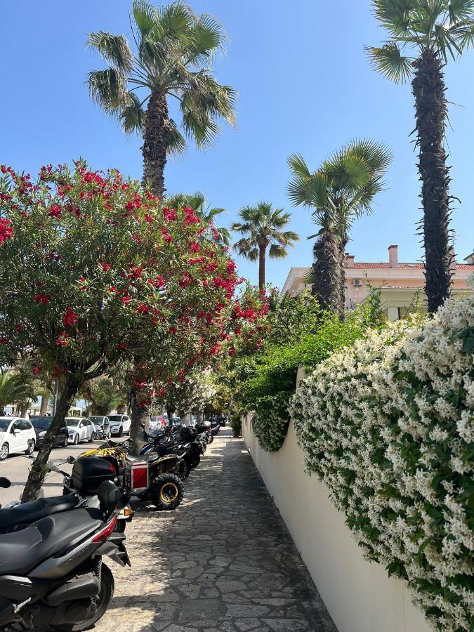 Bella Alba Apartment On The Beach Alba Adriatica Luaran gambar